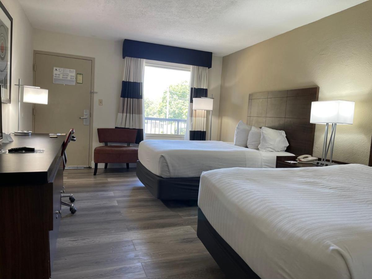 Remodeled, Huge Pool, Tiki Bar & Grill, Quiet Room Σεϊρασότα Εξωτερικό φωτογραφία